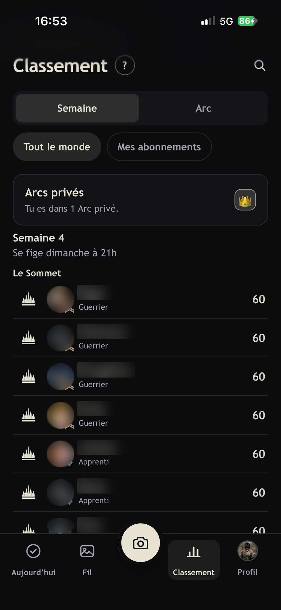 Écran Classement de MonArc : le classement de la semaine, avec le grade et les points de chaque participant.